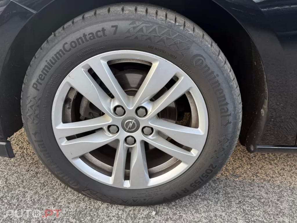 Opel Astra Sports Tourer 1.2 T Business Edition S/S