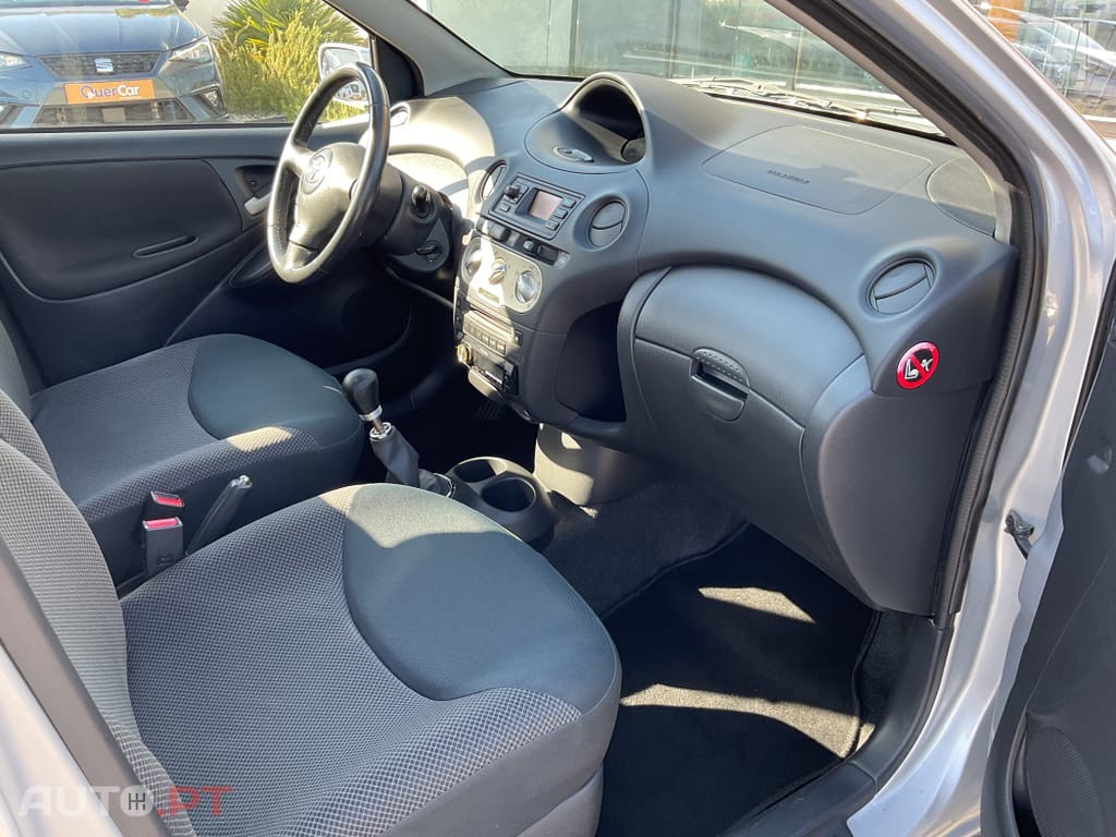 Toyota Yaris 1.0 In-Pack