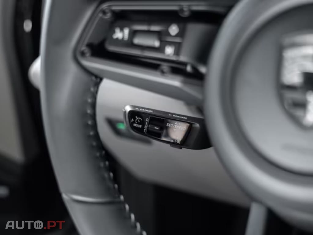 Porsche Macan Turbo I.V.A DEDUTÍVEL