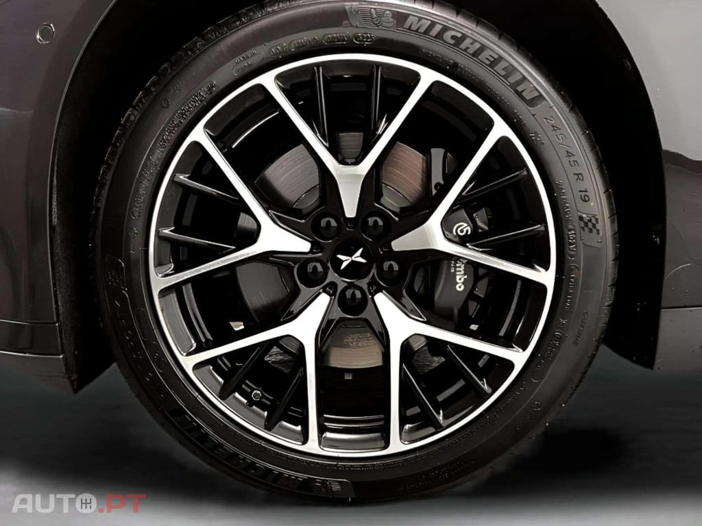 XPeng P7 I.V.A DEDUTÍVEL AWD Performance Pack Premium 