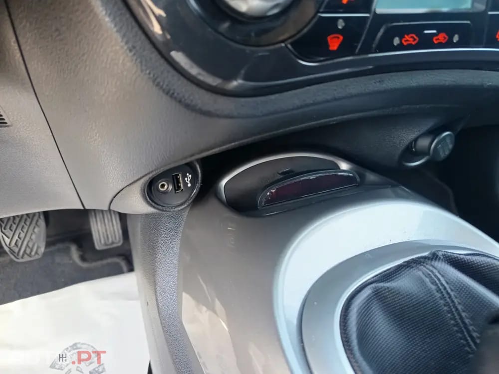 Nissan Juke 1.5 dCi N-Connecta P.Ext.1 Black Tokyo