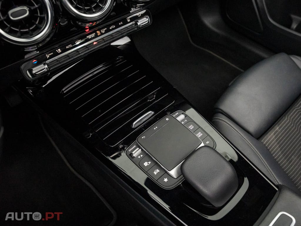 Mercedes-Benz A 250 e Progressive