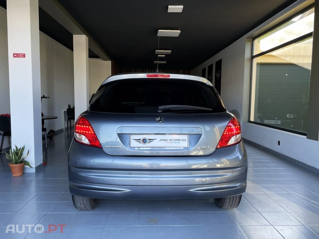 Peugeot 207 1.4 HDi SE Sportium