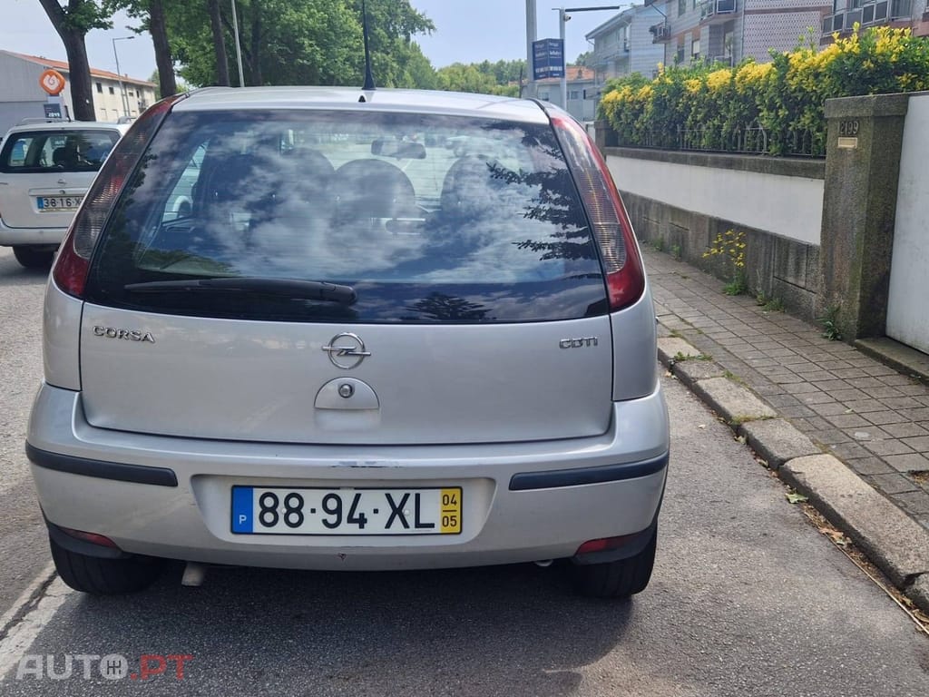Opel Corsa 1.3 CDTi Essentia