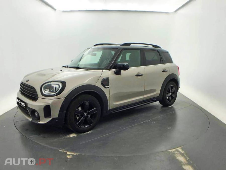 MINI Countryman Cooper Aut. Essential