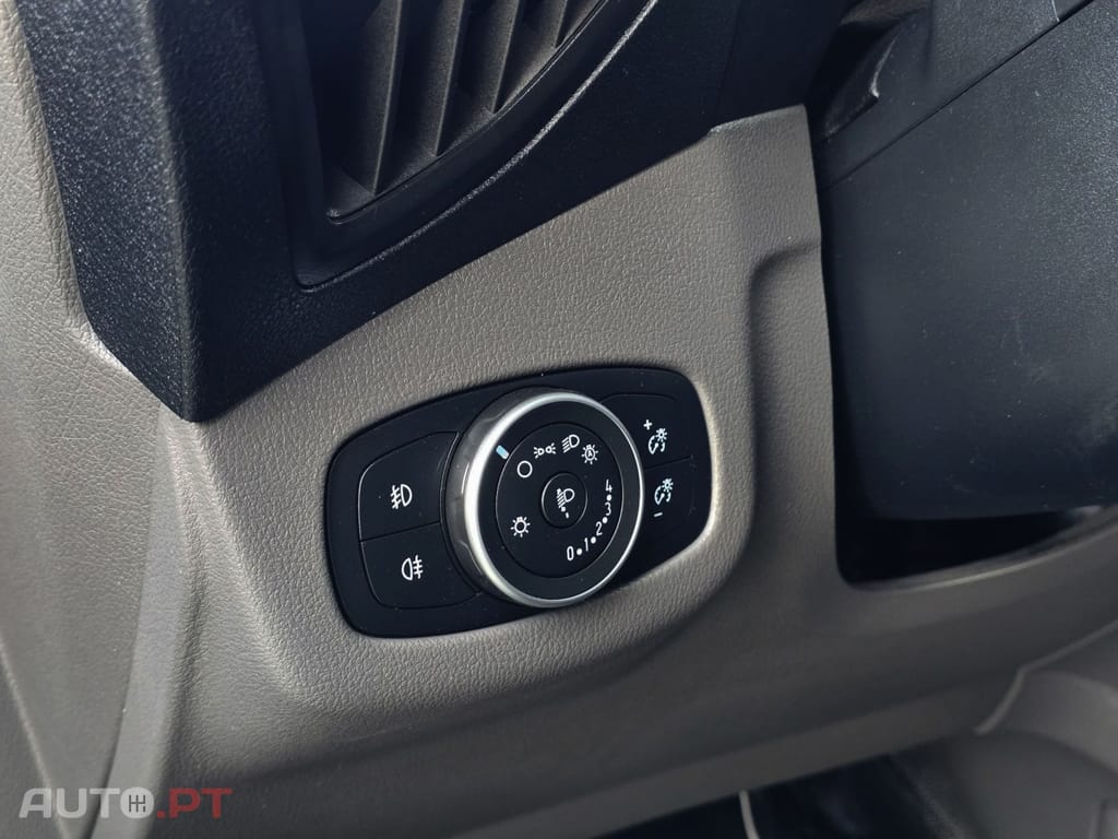 Ford Transit Connect Connect 1.5 TDCi 210 L2 Sport Powershift