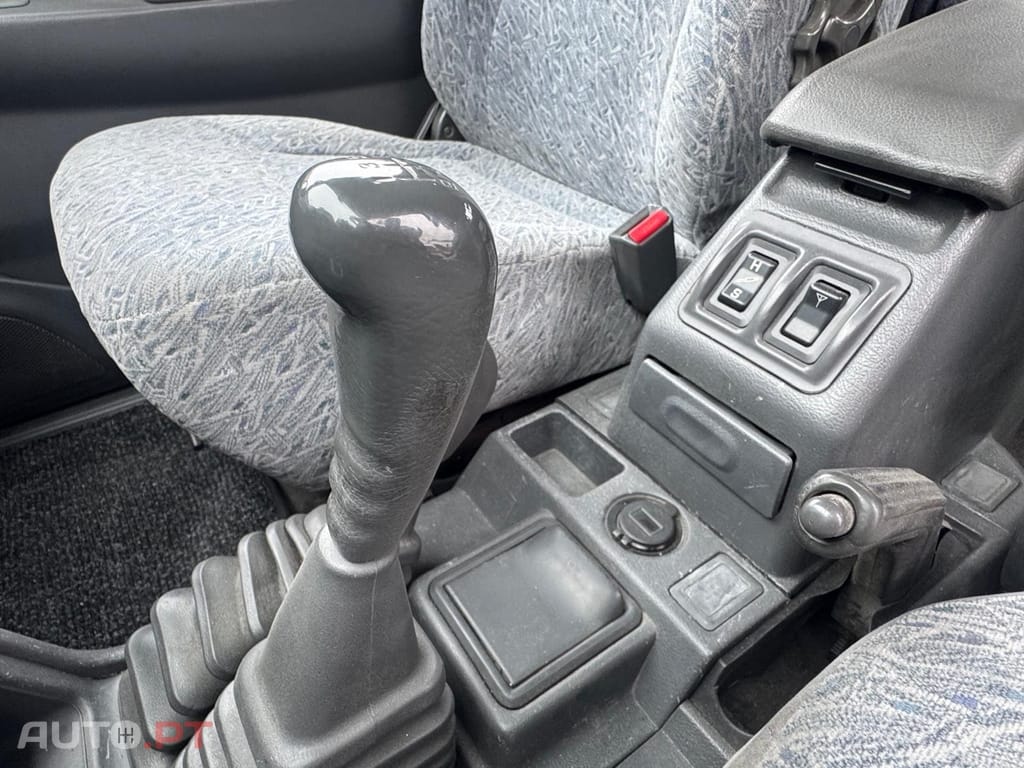 Mitsubishi Pajero 2.8 TD GLS