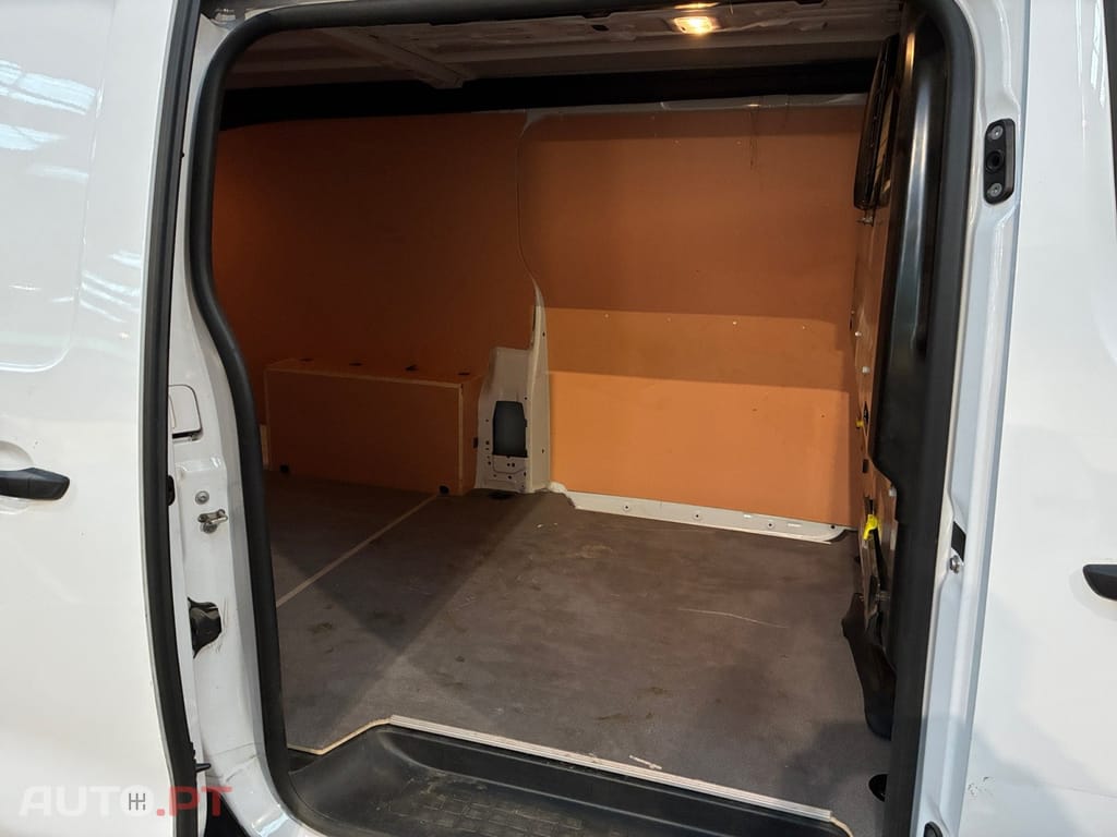 Toyota Proace Long 2.0 D-4D Confort Pack