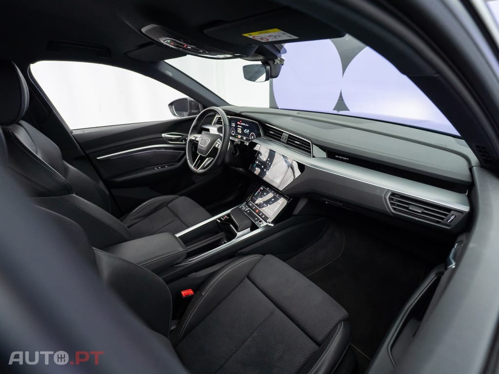 Audi E-Tron 55 quattro S line