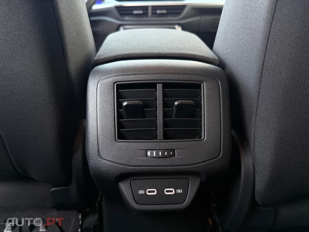 Volkswagen T-Roc 1.0 TSI Urban