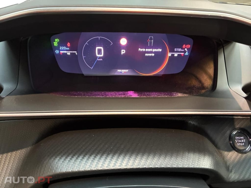 Peugeot 2008 1.2 PureTech GT EAT8