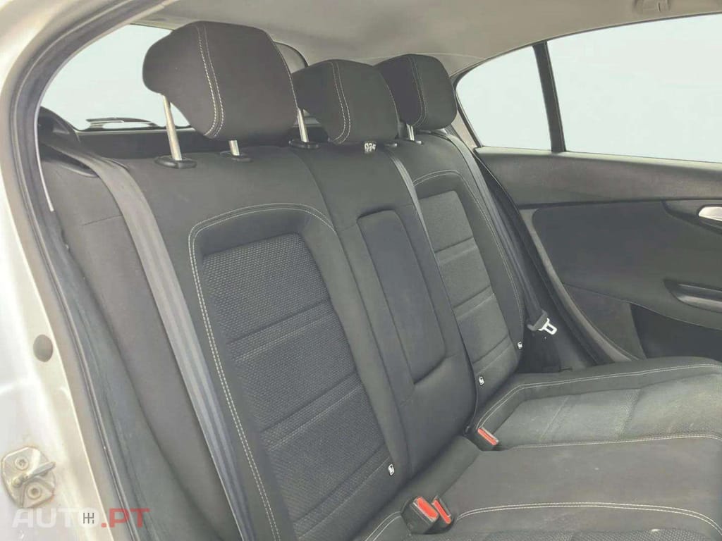 Fiat Tipo 1.3 M-Jet Lounge J17