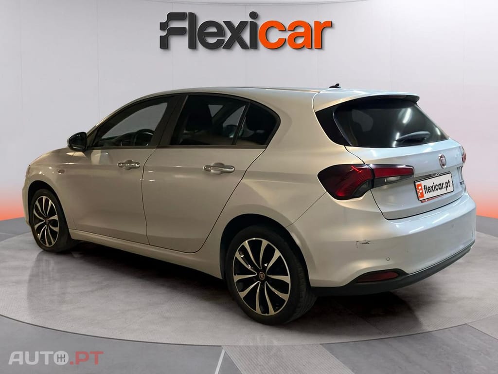 Fiat Tipo 1.3 M-Jet Lounge