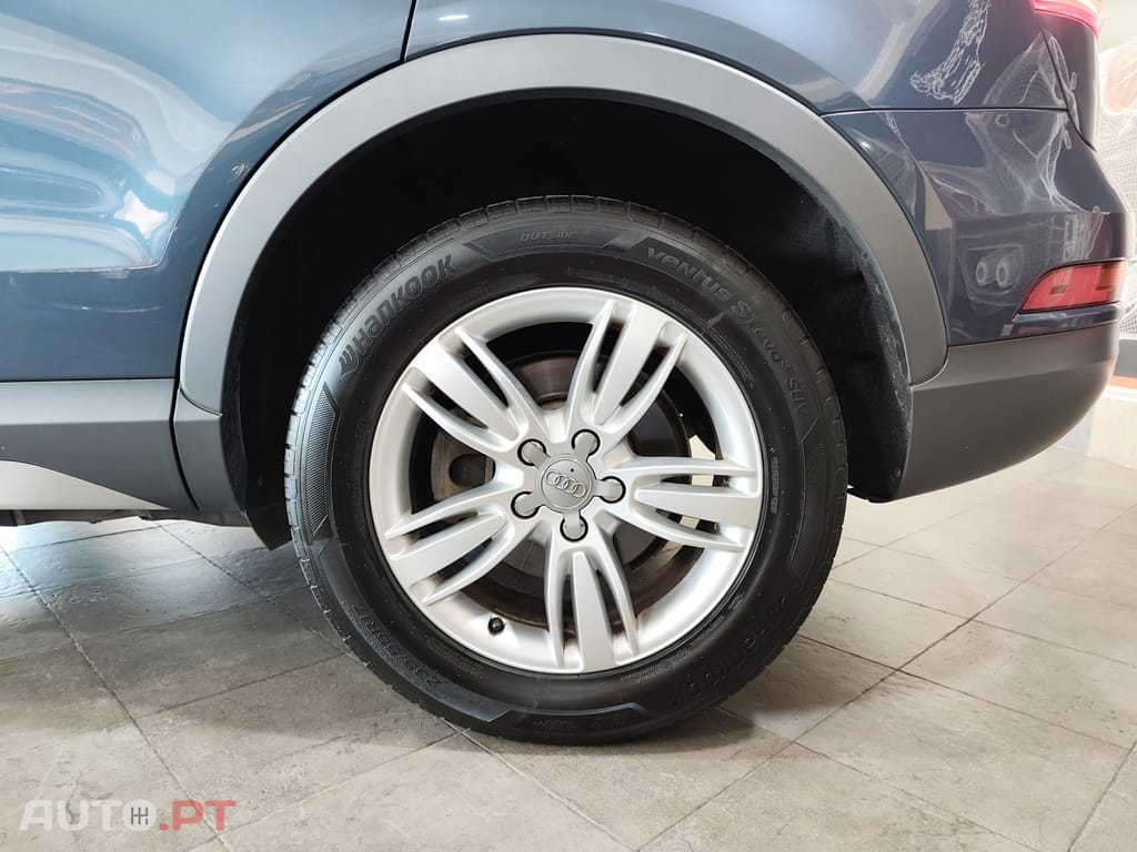 Audi Q3 2.0 TDI quattro Design S tronic