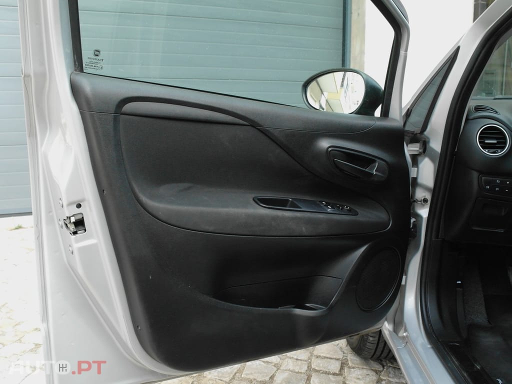Fiat Punto 1.3 M-Jet Lounge S&S