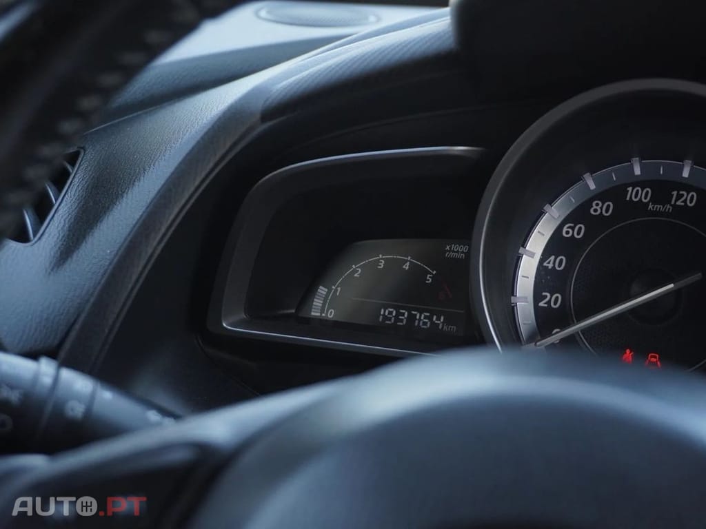 Mazda CX-3 SKYACTIV-D 105 AWD Sports-Line