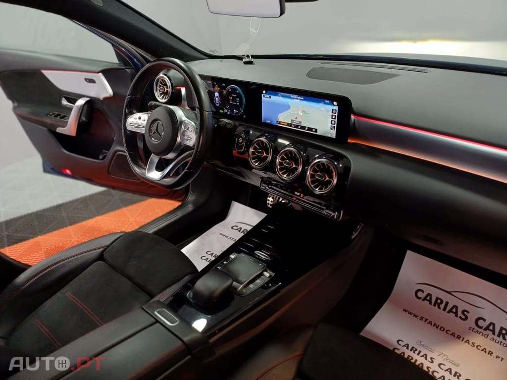 Mercedes-Benz A 250 e AMG Line