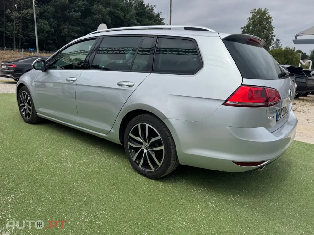 Volkswagen Golf Variant 1.6 TDi Highline DSG