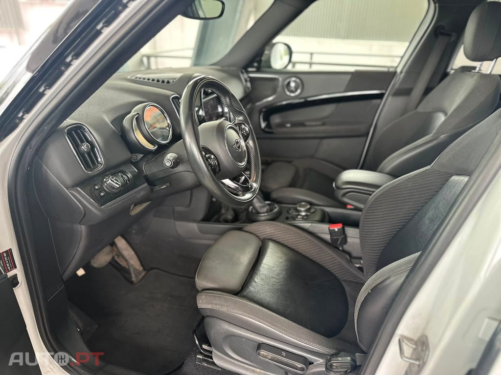 MINI Countryman Cooper SE ALL4 Auto