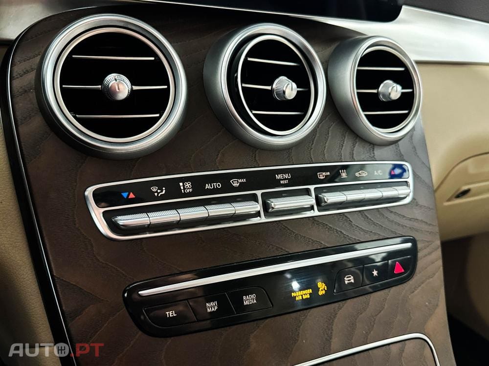 Mercedes-Benz GLC 300 e 4Matic 9G-TRONIC Edition AMG Line