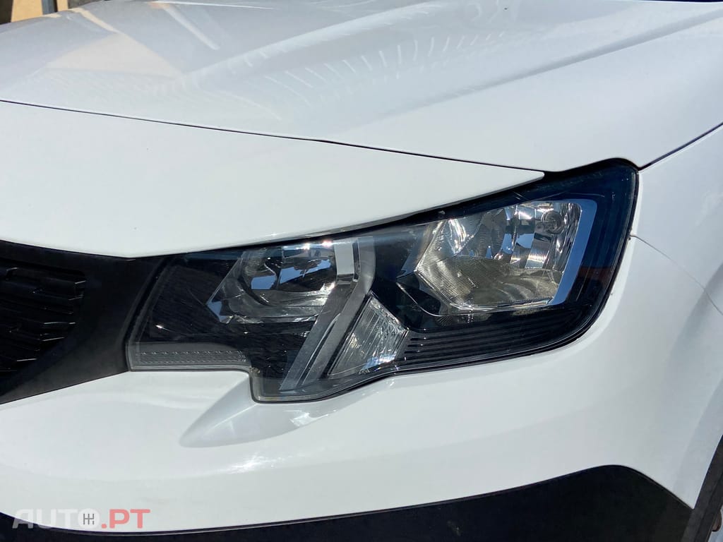 Peugeot Partner 1.6 HDI XL  L2  CarPlay