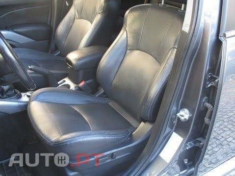 Peugeot 4007 2.2 HDi Griffe