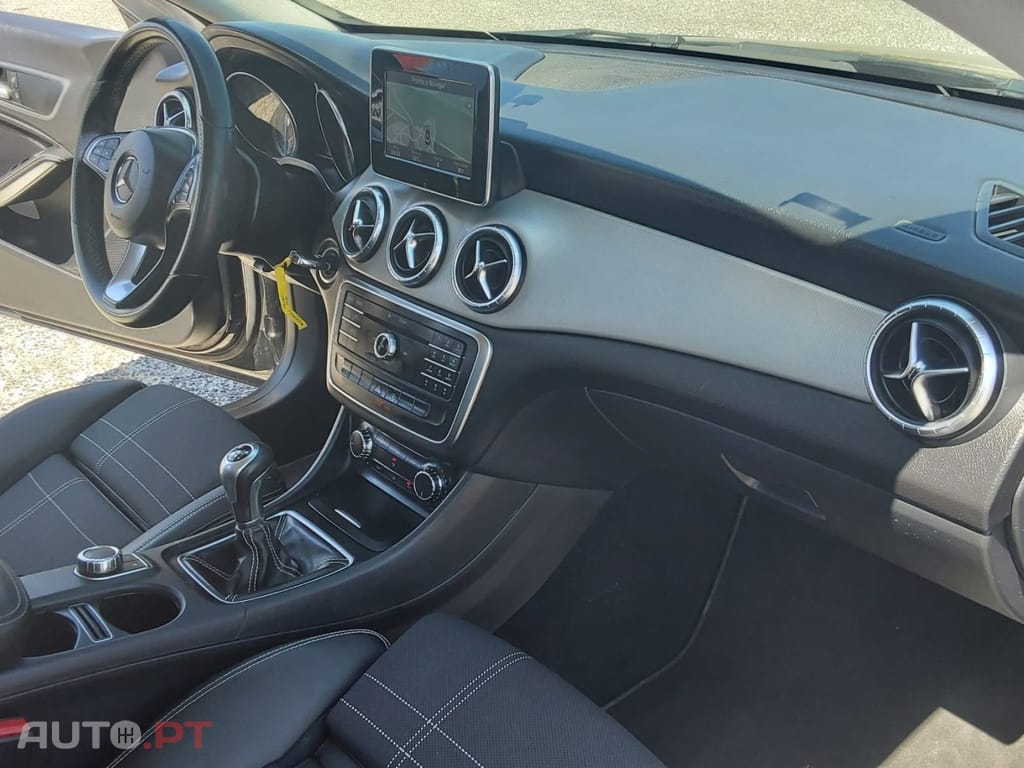 Mercedes-Benz CLA 200 (CDI) d Urban