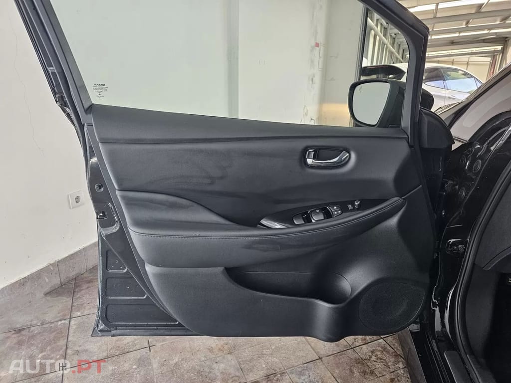 Nissan Leaf N-Connecta Full Led