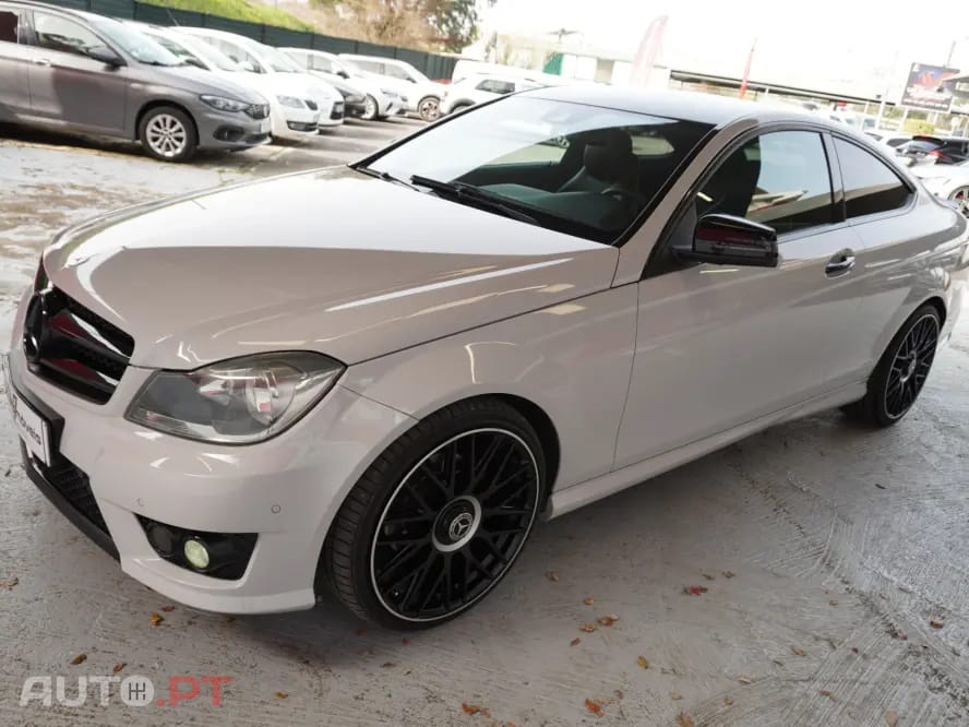 Mercedes-Benz C 220 CDI 7G-TRONIC Edition