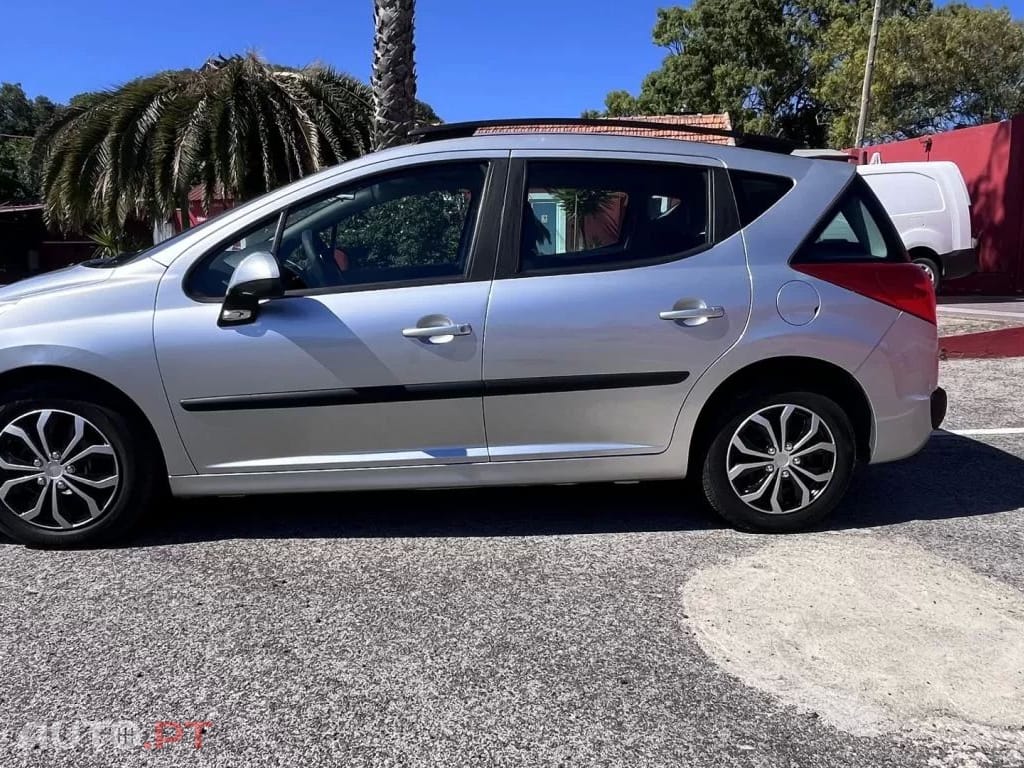 Peugeot 207 SW 1.4 Sport
