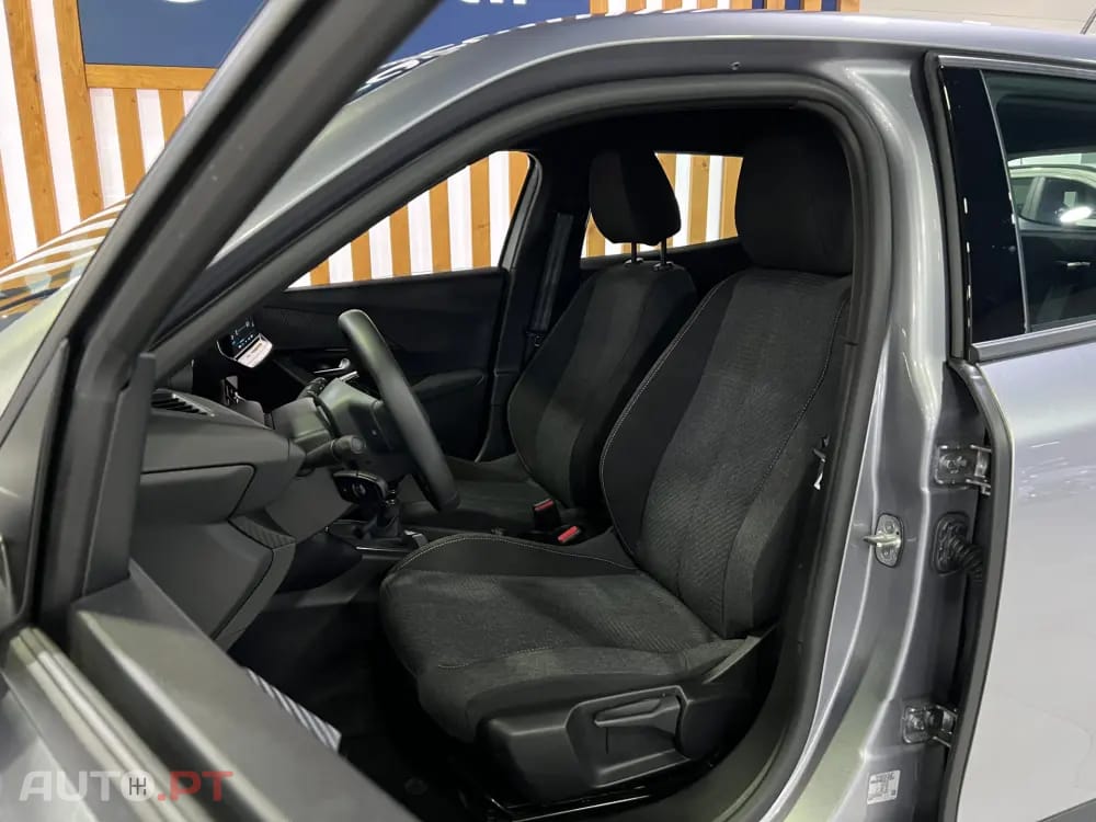 Peugeot 2008 1.2 PureTech Style