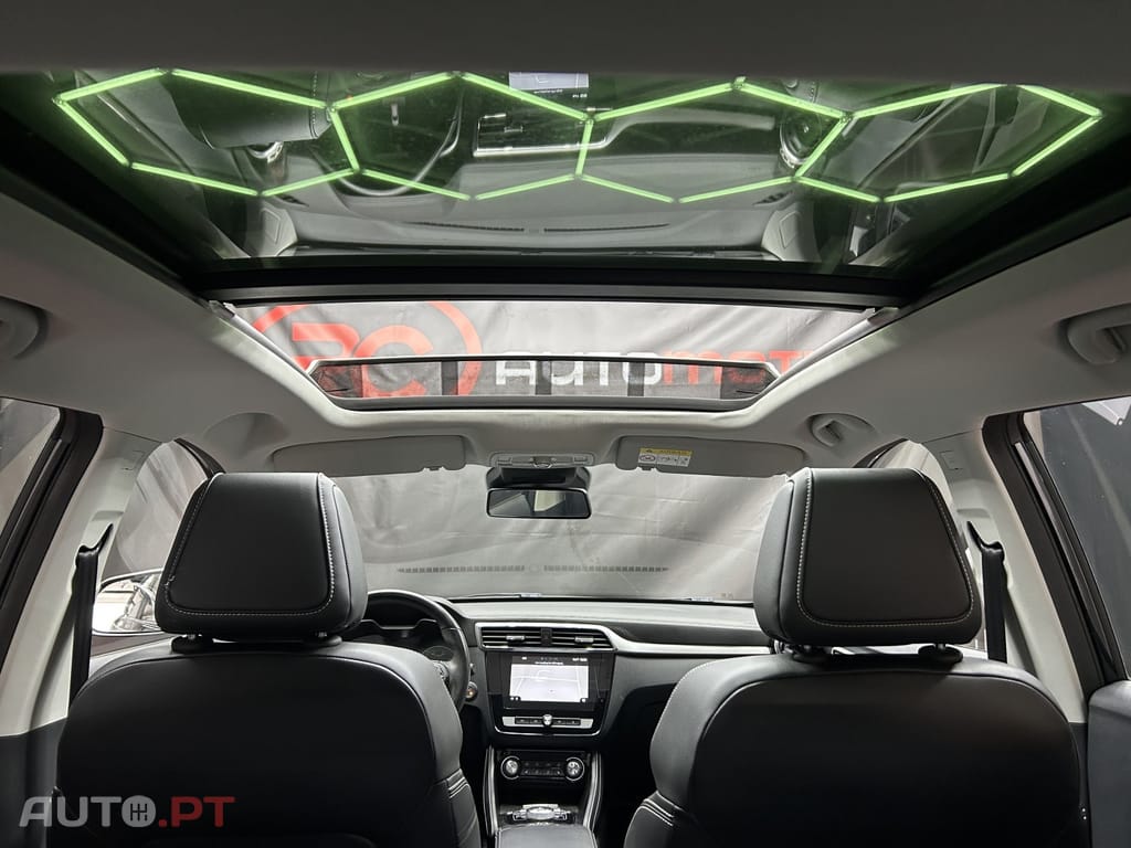 MG ZS EV 44.5 kWh Luxury