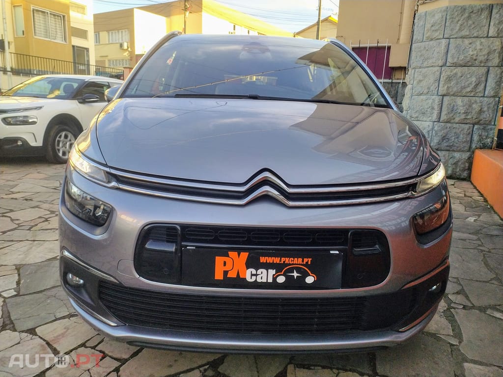 Citroen C4 SpaceTourer 1.5 BlueHDI Shine( 7 Lug)