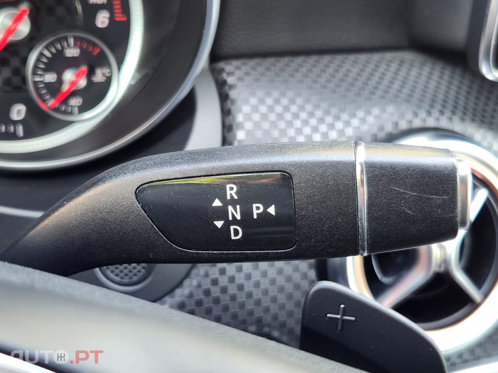Mercedes-Benz A 180 d 7G-DCT AMG Line