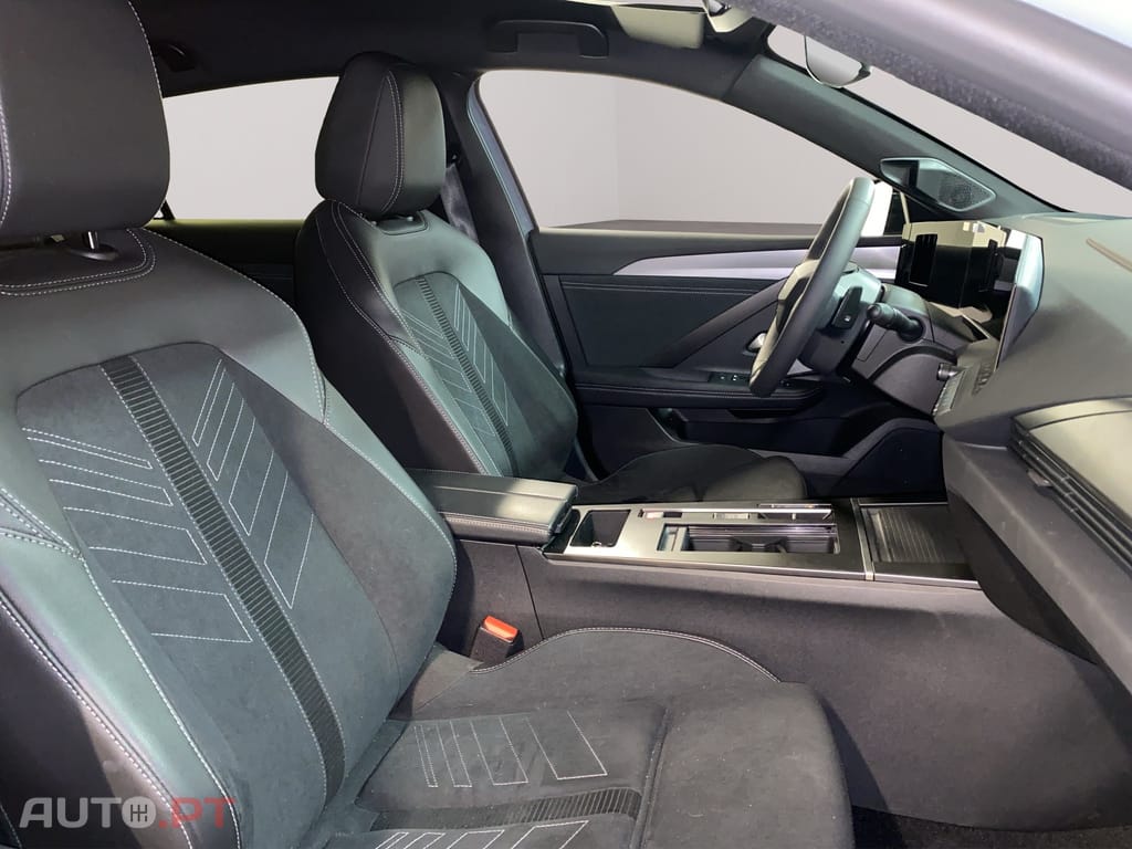 Opel Astra 1.2 T Hybrid GS eDCT