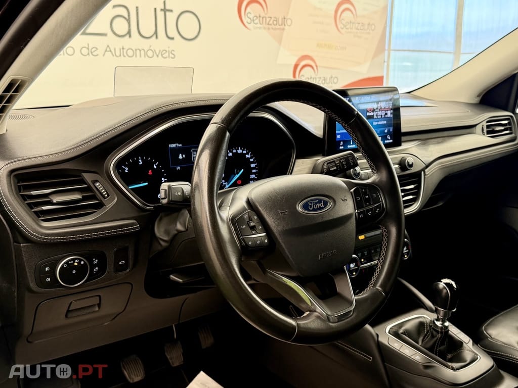 Ford Focus SW 1.5 TDCi EcoBlue Vignale