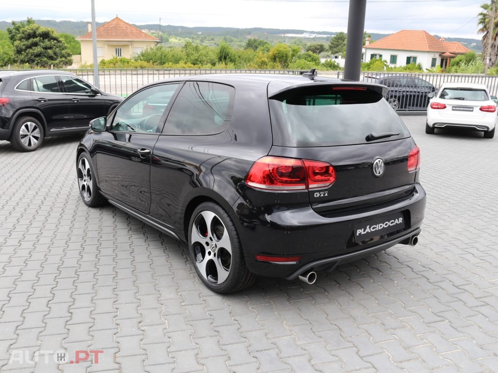 Volkswagen Golf VI 2.0 GTi