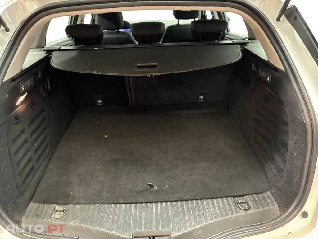Renault Mégane Break E-Tech Plug in Business