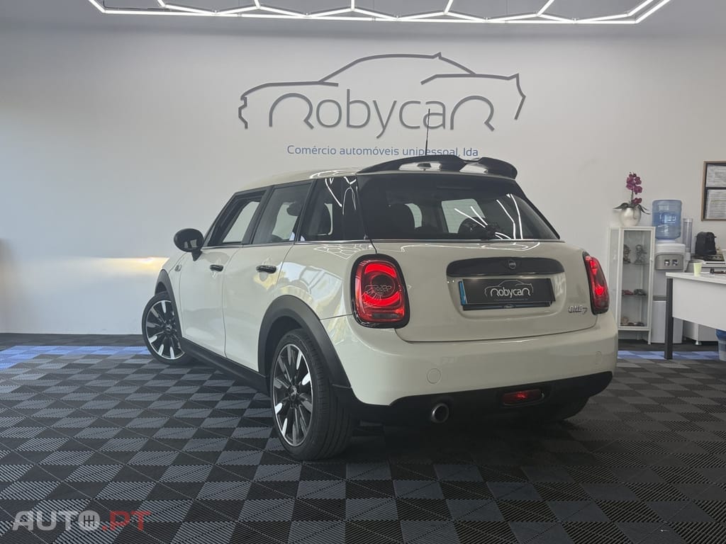 MINI Cooper One D