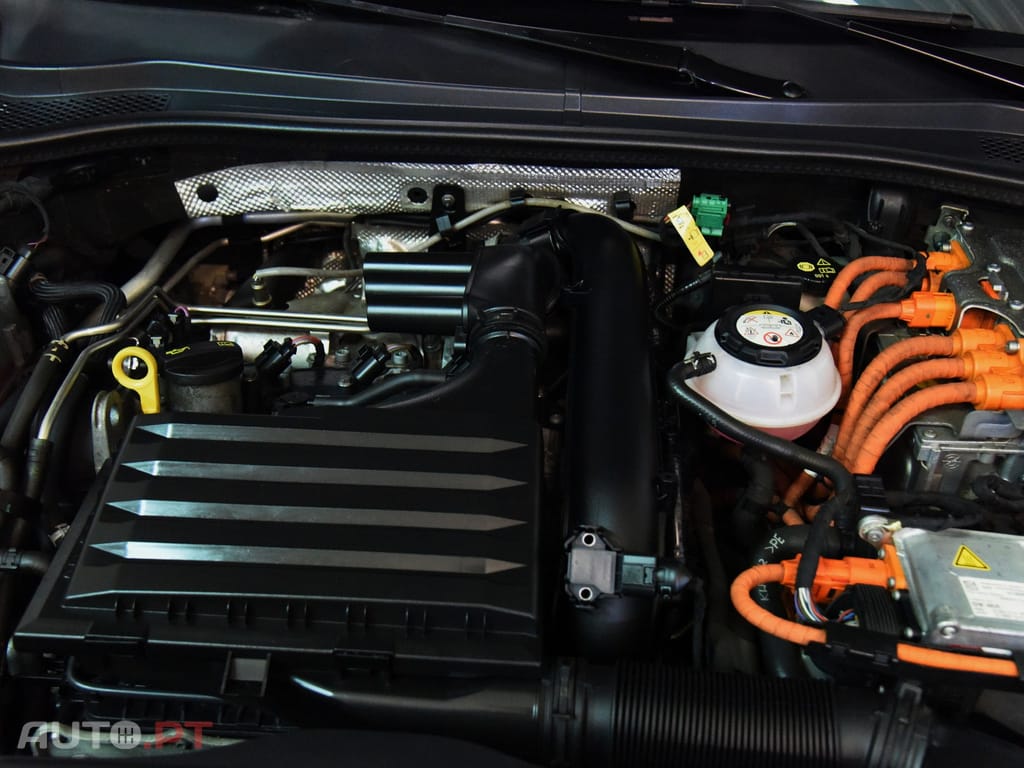 Seat Leon 1.4 e-Hybrid FR DSG