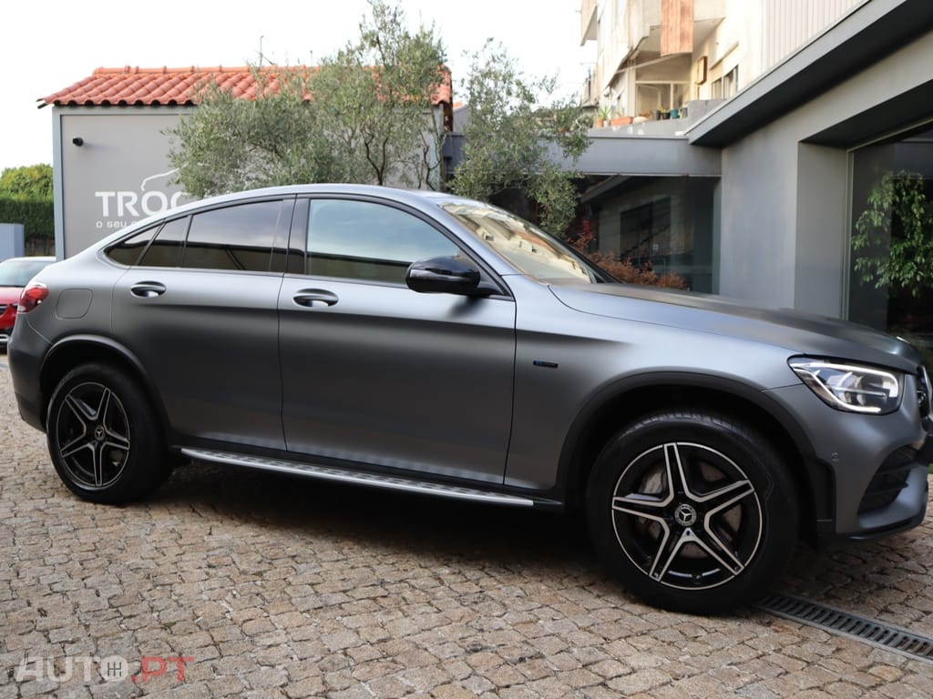 Mercedes-Benz GLC 300 de Coupe 4Matic 9G-TRONIC AMG Line