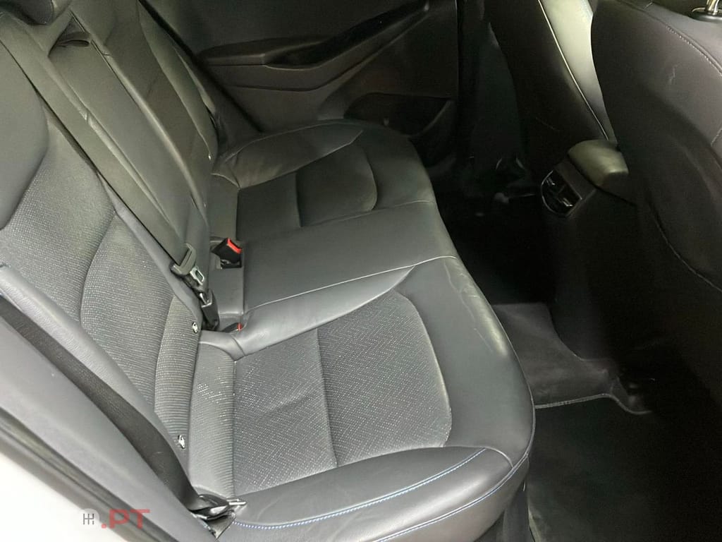 Hyundai Ioniq 1.6 GDI HEV