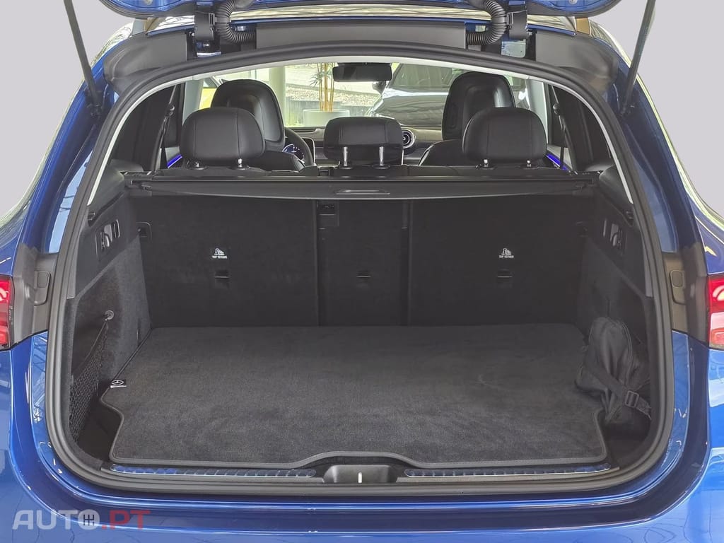 Mercedes-Benz GLC 300 e 4M AMG-Line