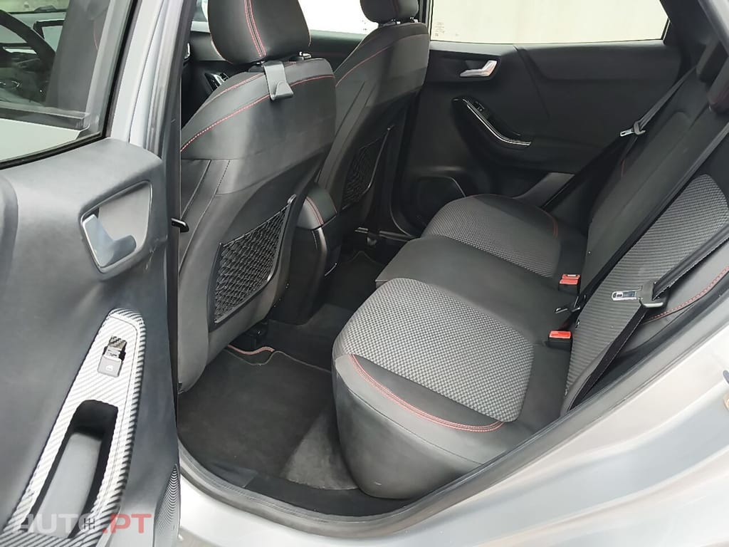 Ford Puma 1.0 EcoBoost Hybrid ST-LINE