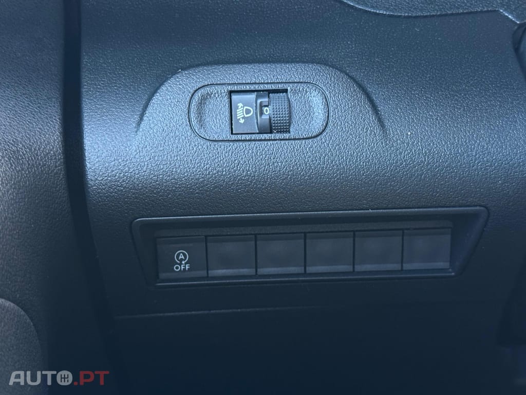 Peugeot Partner Outro