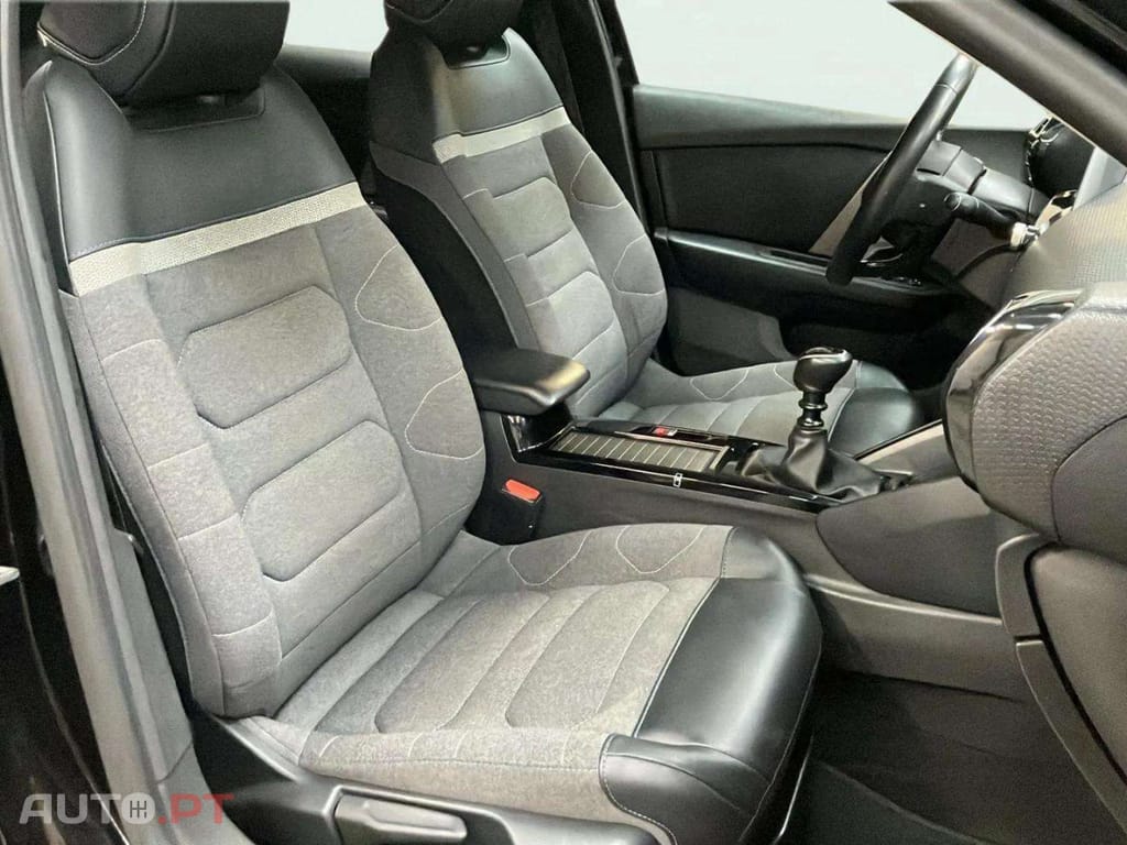 Citroen C4 1.2 PureTech Feel Pack