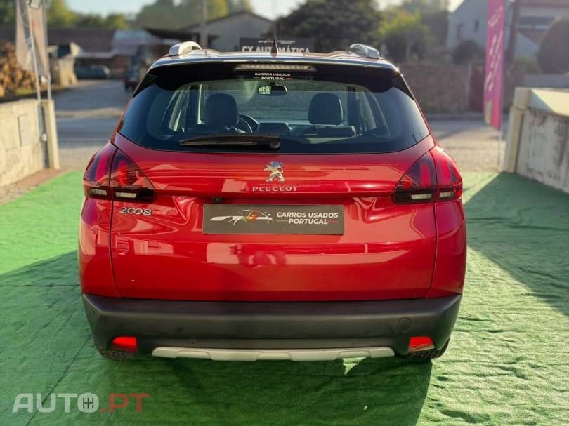 Peugeot 2008 1.2 PureTech Allure EAT6