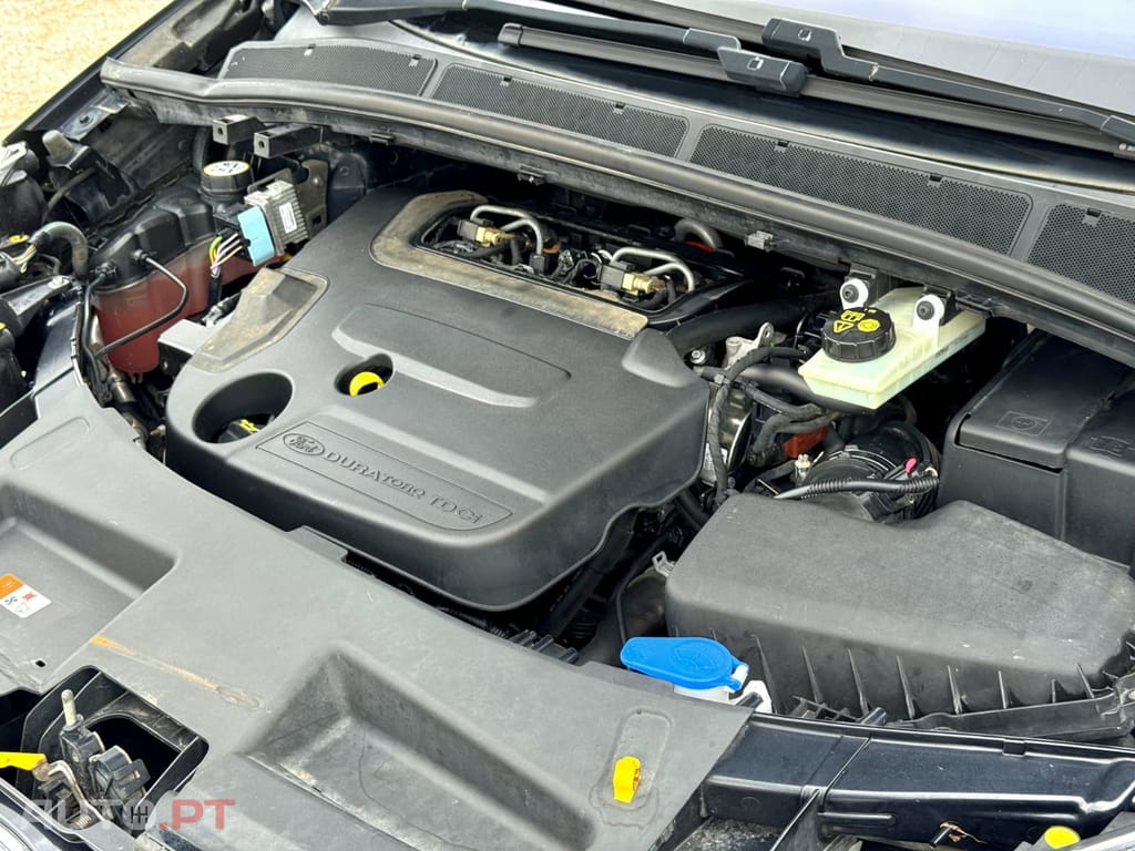 Ford S-Max 2.0 TDCi Titanium- 7 lugares- Garantia Incluída