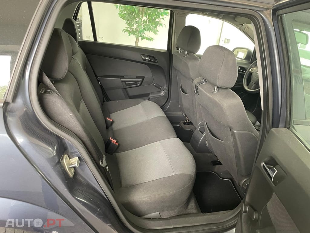 Opel Astra Caravan 1.3 CDTi Cosmo