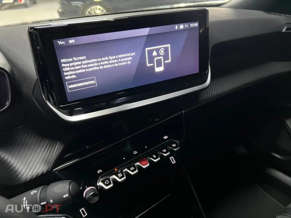 Peugeot 2008 1.2 Hybrid Allure e-DCS6